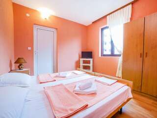 Апартаменты Apartments Djordje Петровац Апартаменты с 2 спальнями и балконом-11